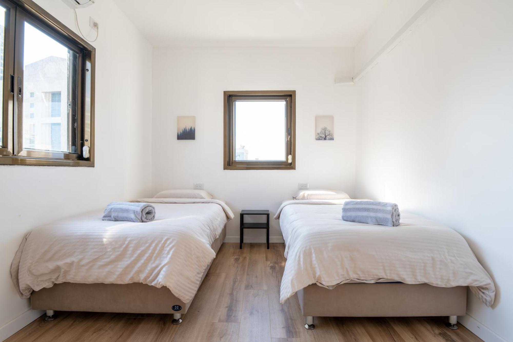 Roof Top 3 Floors Netanya Exterior photo